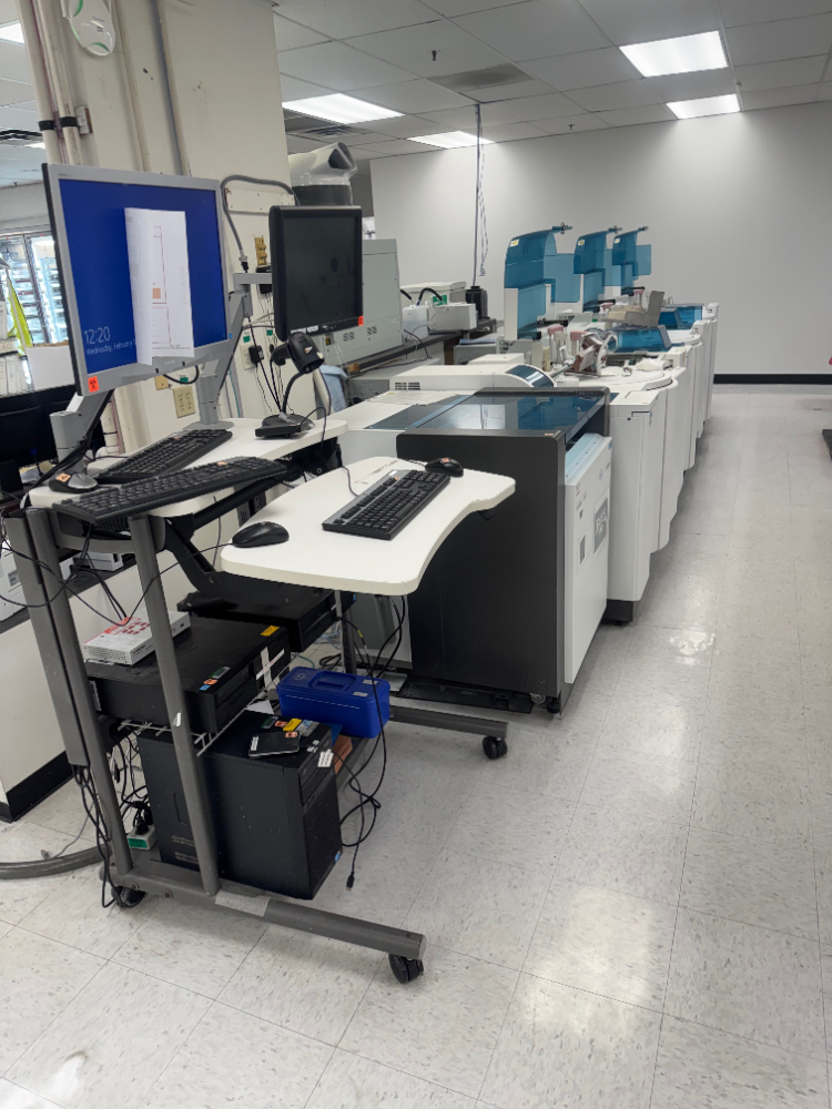 Image of Hitachi cobas 8000 Chemistry Analyzer